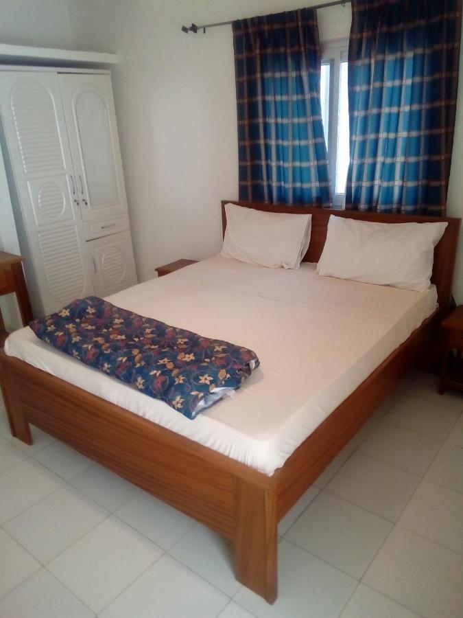Hotel Paradialaw Dakar Exterior photo